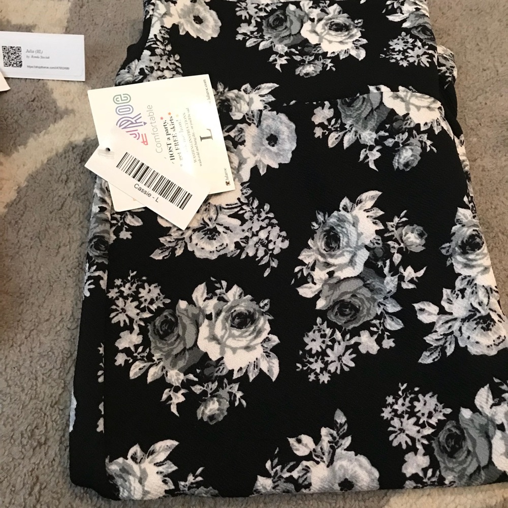 Lularoe cassie BNWT
